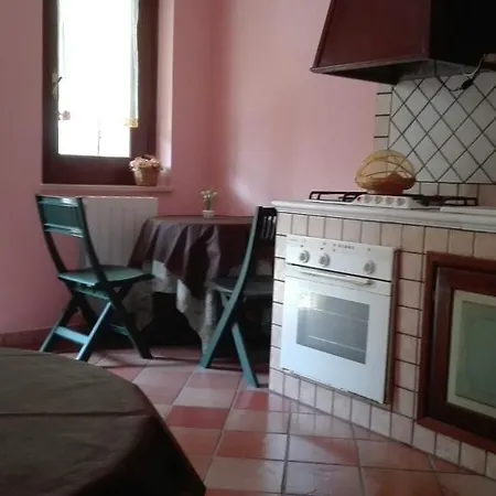 ベッド・アンド・ブレックファスト A Casa Di Laura