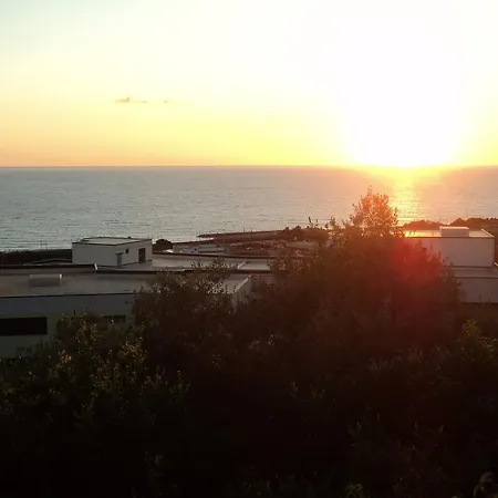 לינה וארוחת בוקר A Casa Di Laura 2*