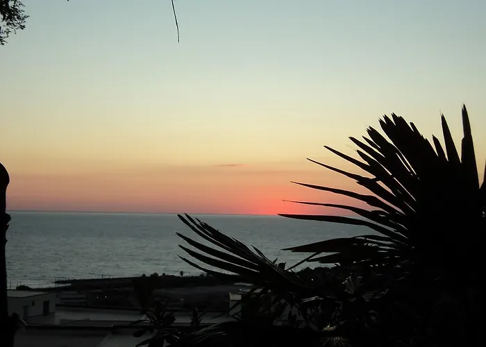Alojamento de Acomodação e Pequeno-almoço A Casa Di Laura 2*