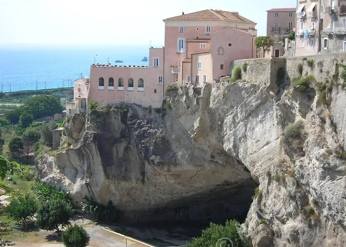 Alojamento de Acomodação e Pequeno-almoço A Casa Di Laura 2*